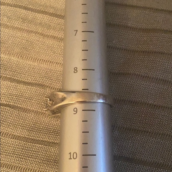 Sterling Silver CZ stone ring - Picture 5 of 5